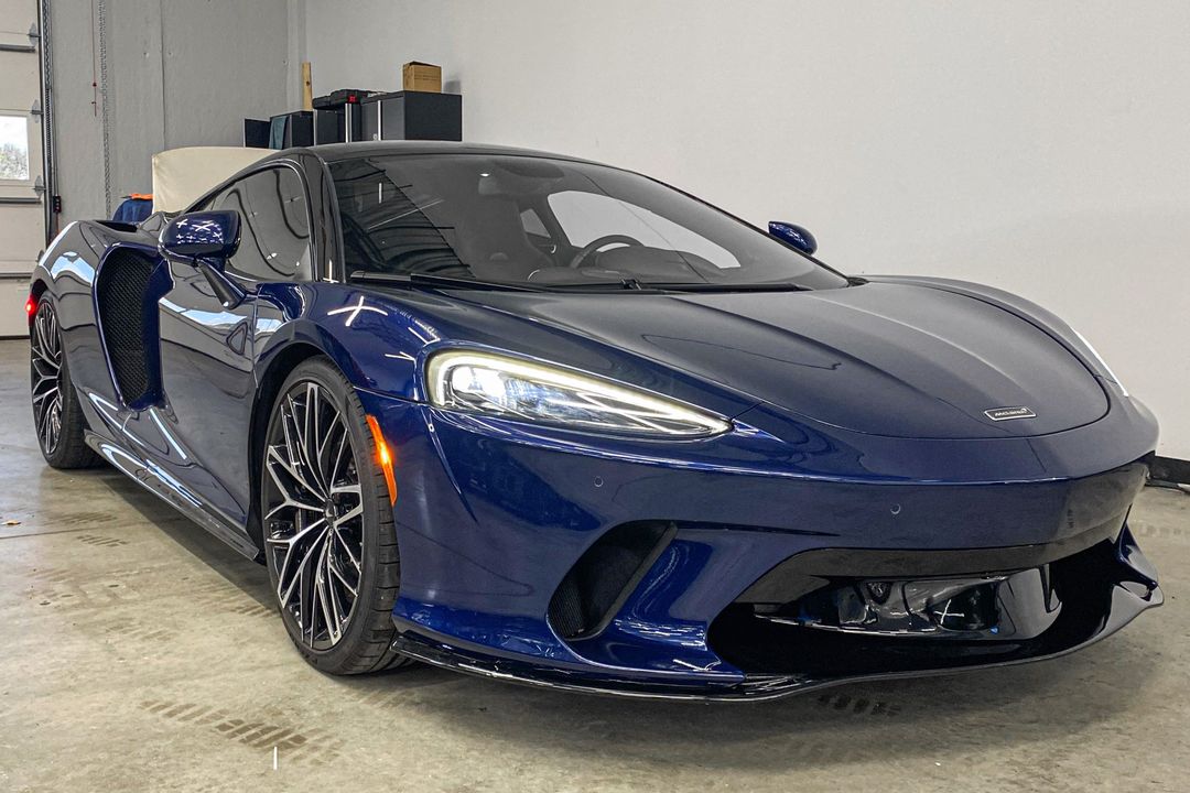 2022 McLaren GT