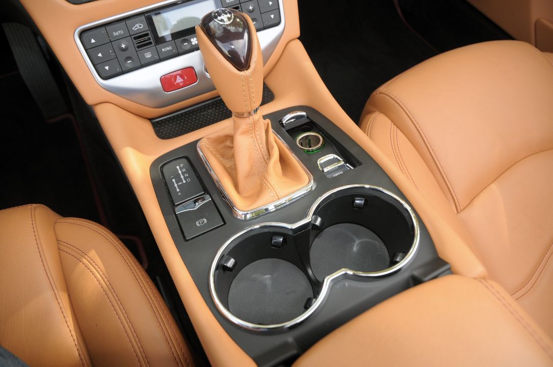 2016 Maserati GranTurismo