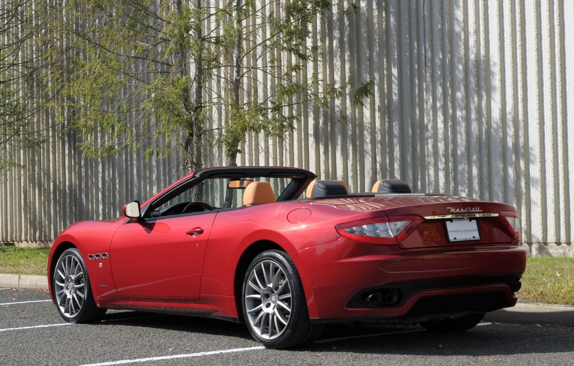 2016 Maserati GranTurismo