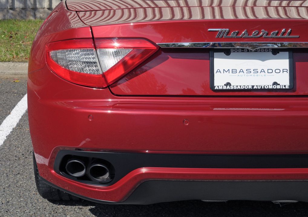 2016 Maserati GranTurismo