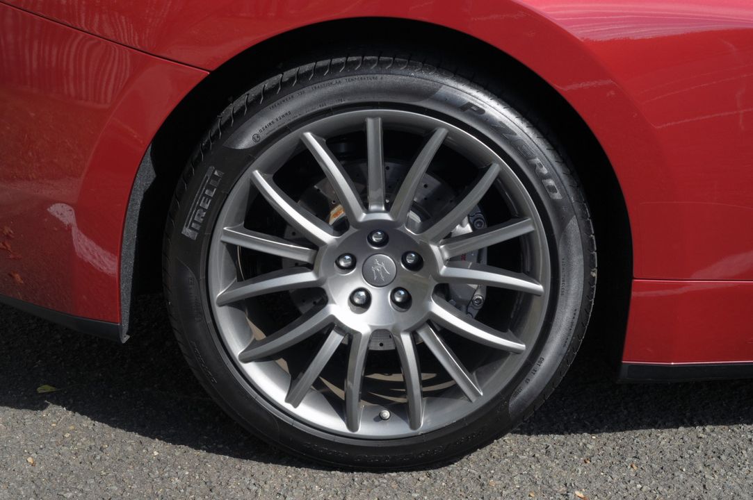 2016 Maserati GranTurismo
