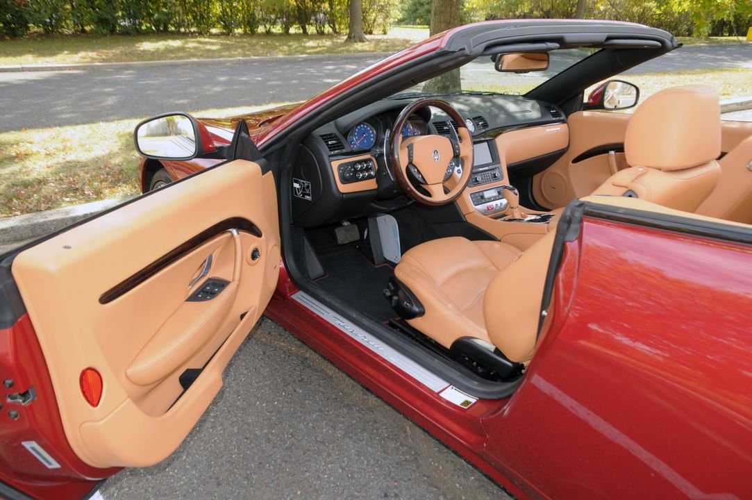 2016 Maserati GranTurismo