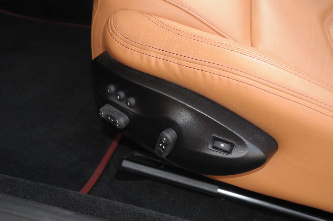 2016 Maserati GranTurismo