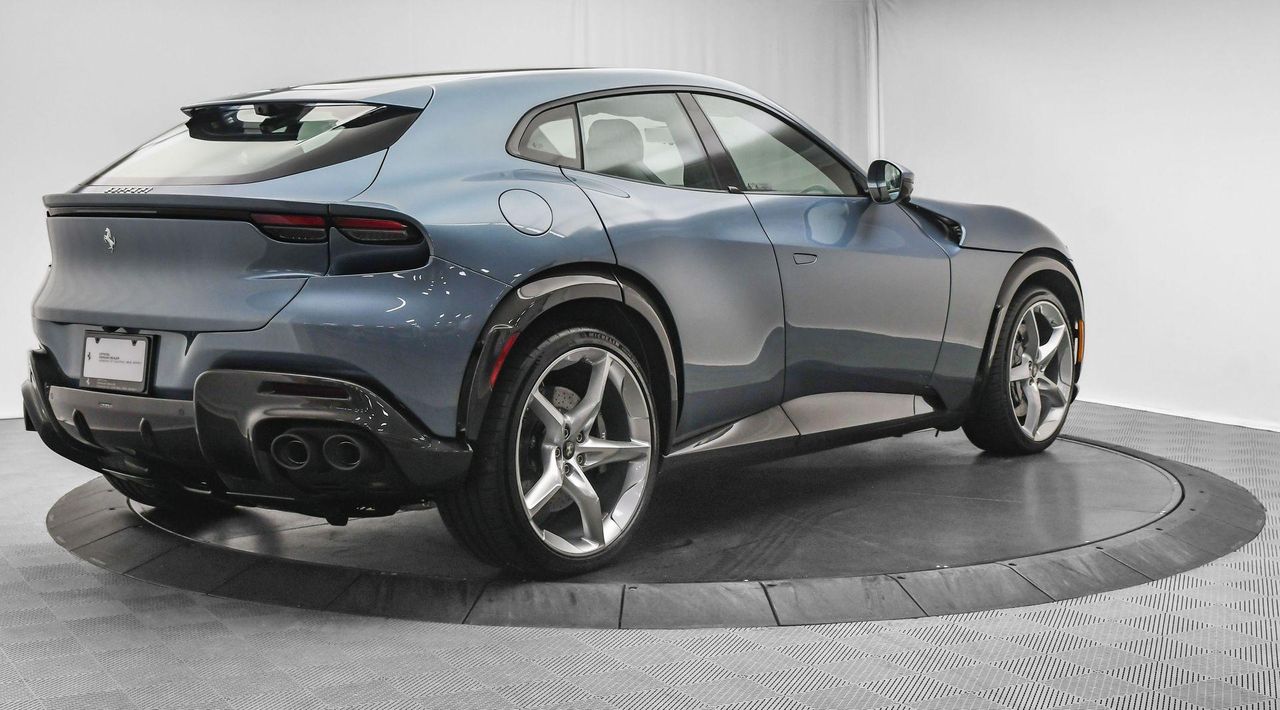 2025 Ferrari Purosangue