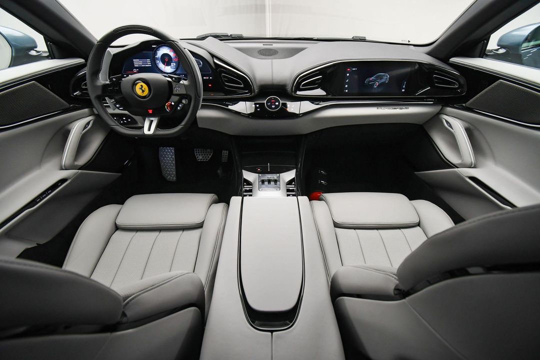 2025 Ferrari Purosangue
