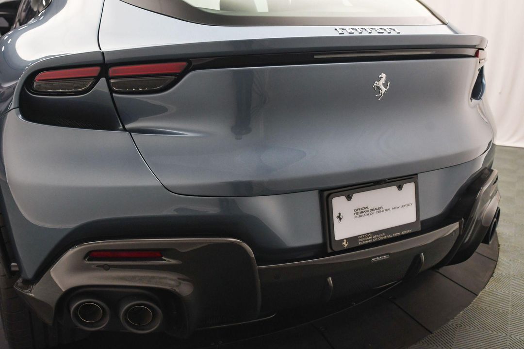2025 Ferrari Purosangue