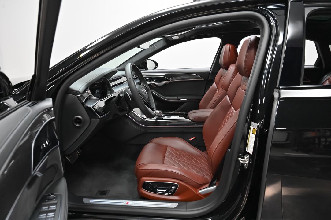 2022 Audi S8
