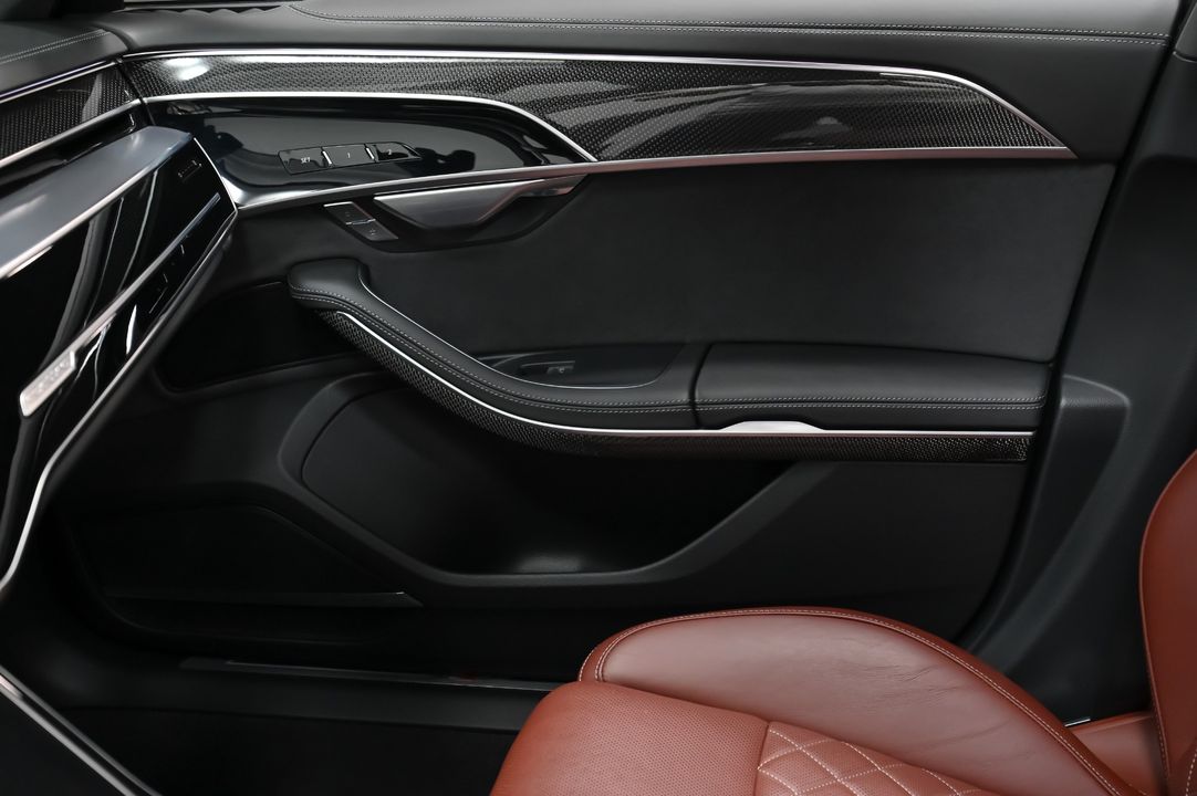 2022 Audi S8