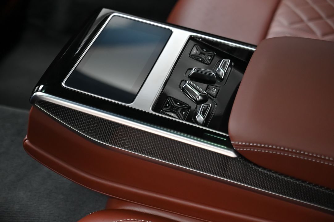 2022 Audi S8