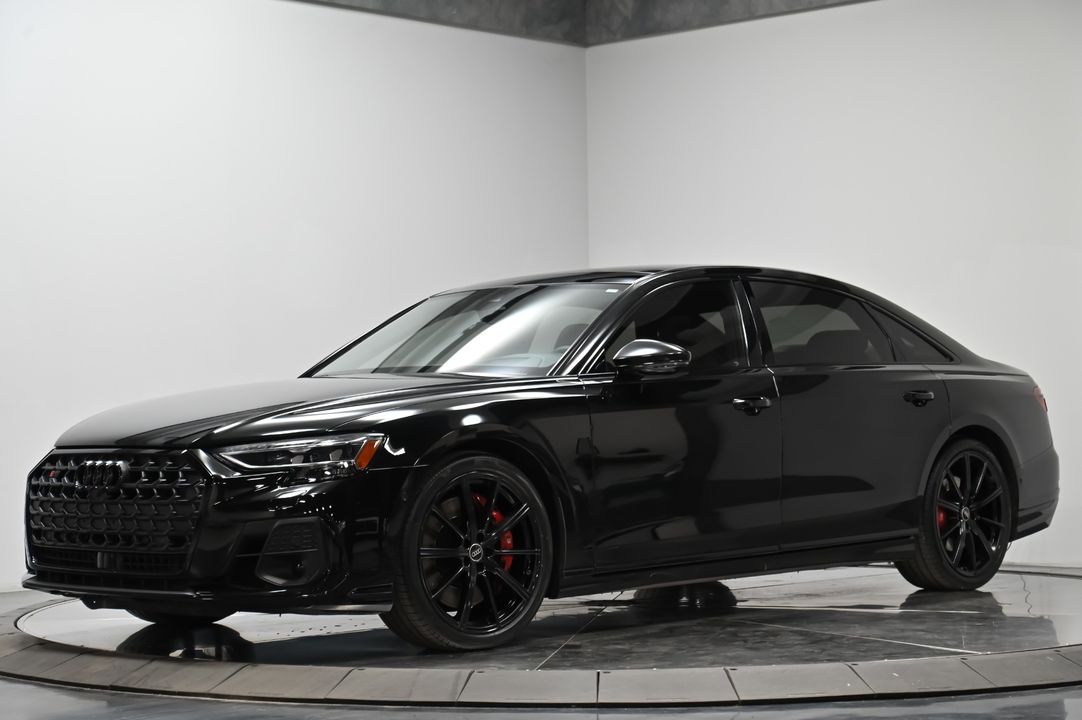 2022 Audi S8