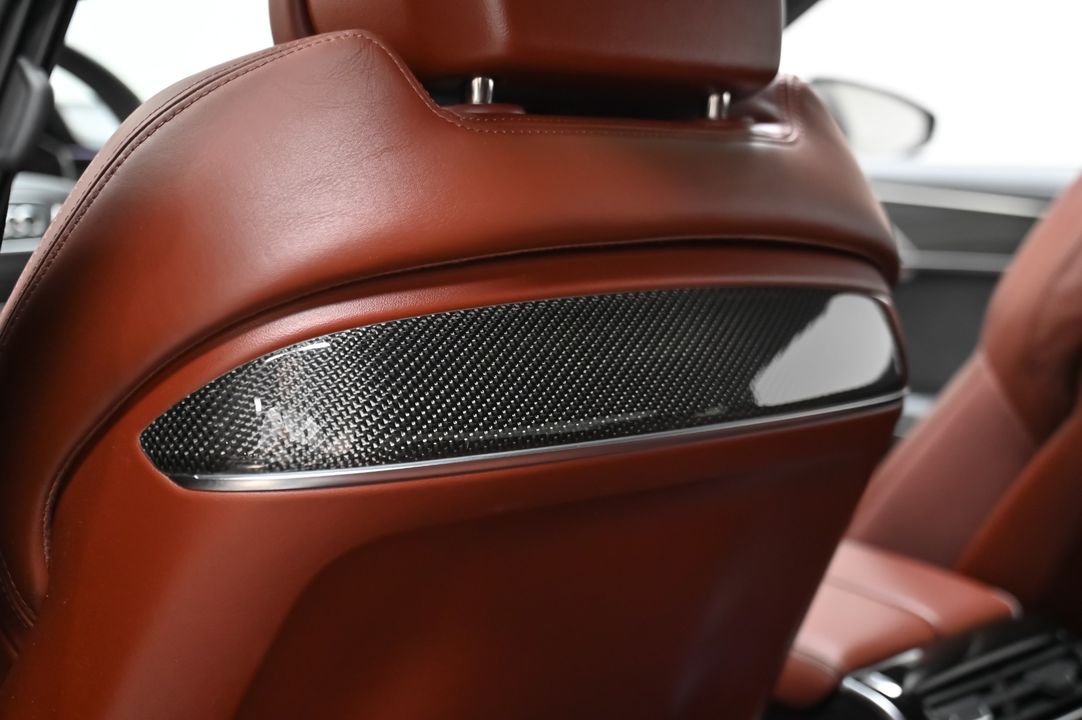 2022 Audi S8