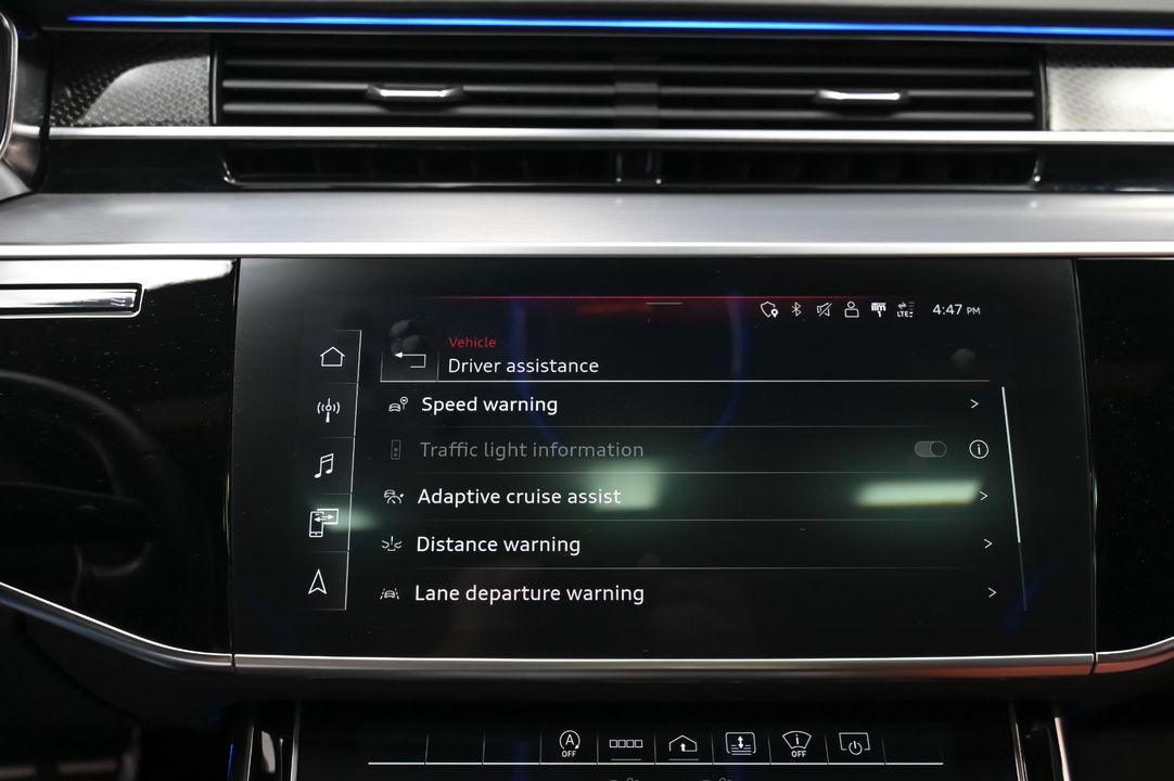 2022 Audi S8