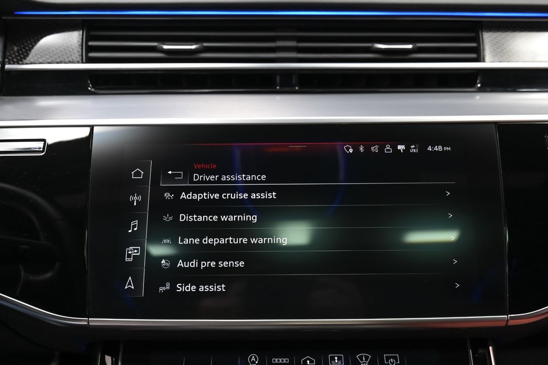 2022 Audi S8
