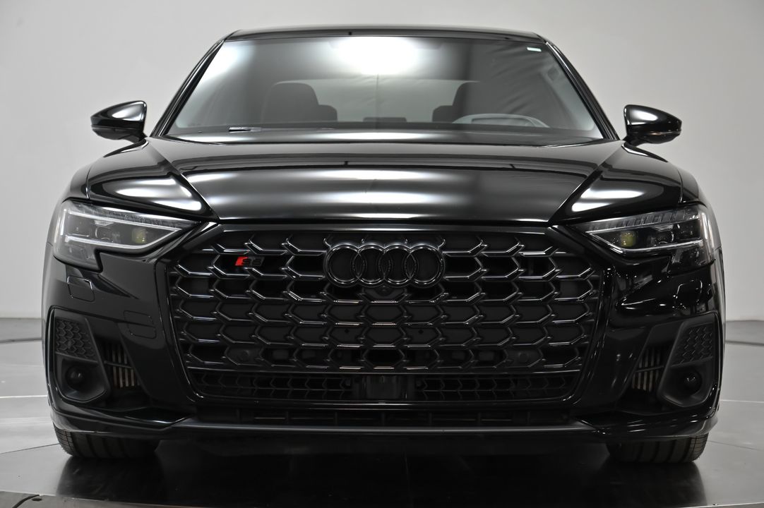 2022 Audi S8