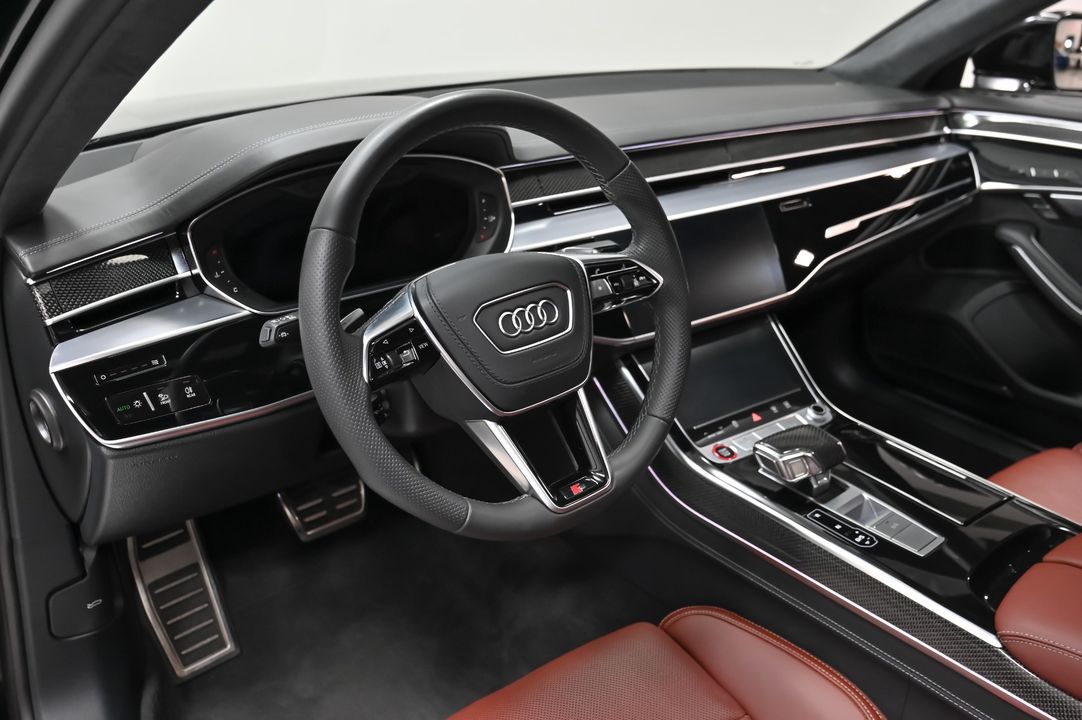 2022 Audi S8