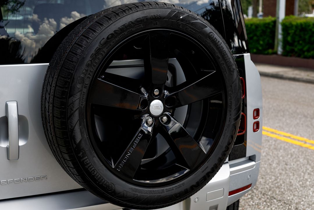 2024 Land Rover Defender