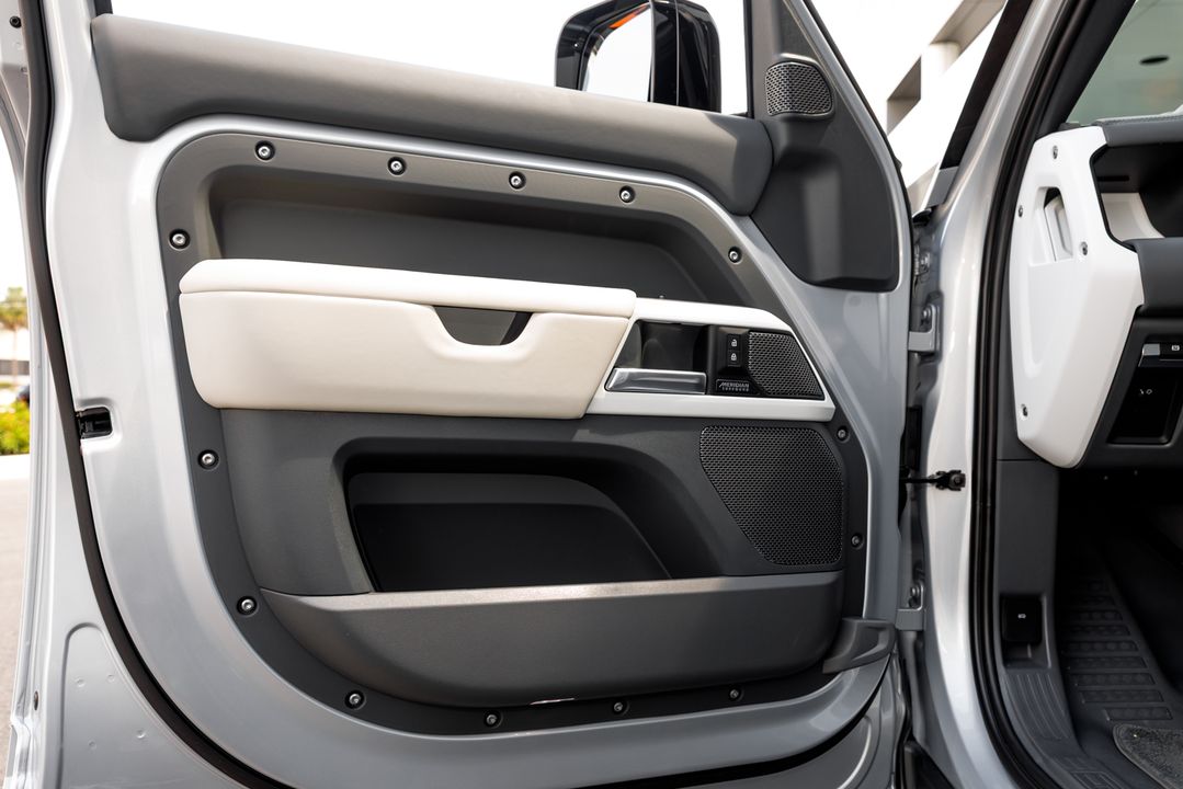 2024 Land Rover Defender