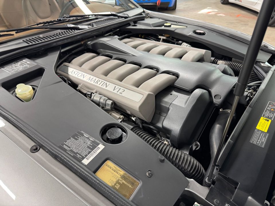 2002 ASTON MARTIN DB7