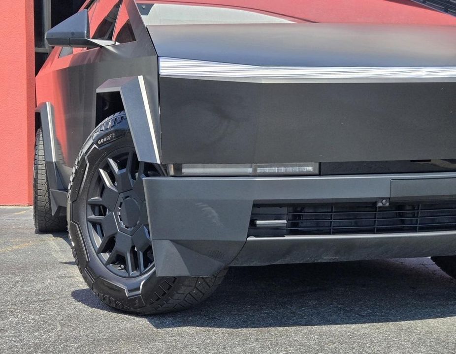 2024 Tesla Cybertruck