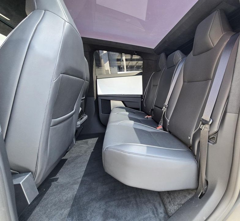 2024 Tesla Cybertruck