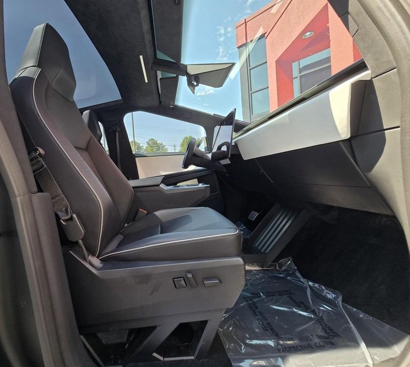 2024 Tesla Cybertruck