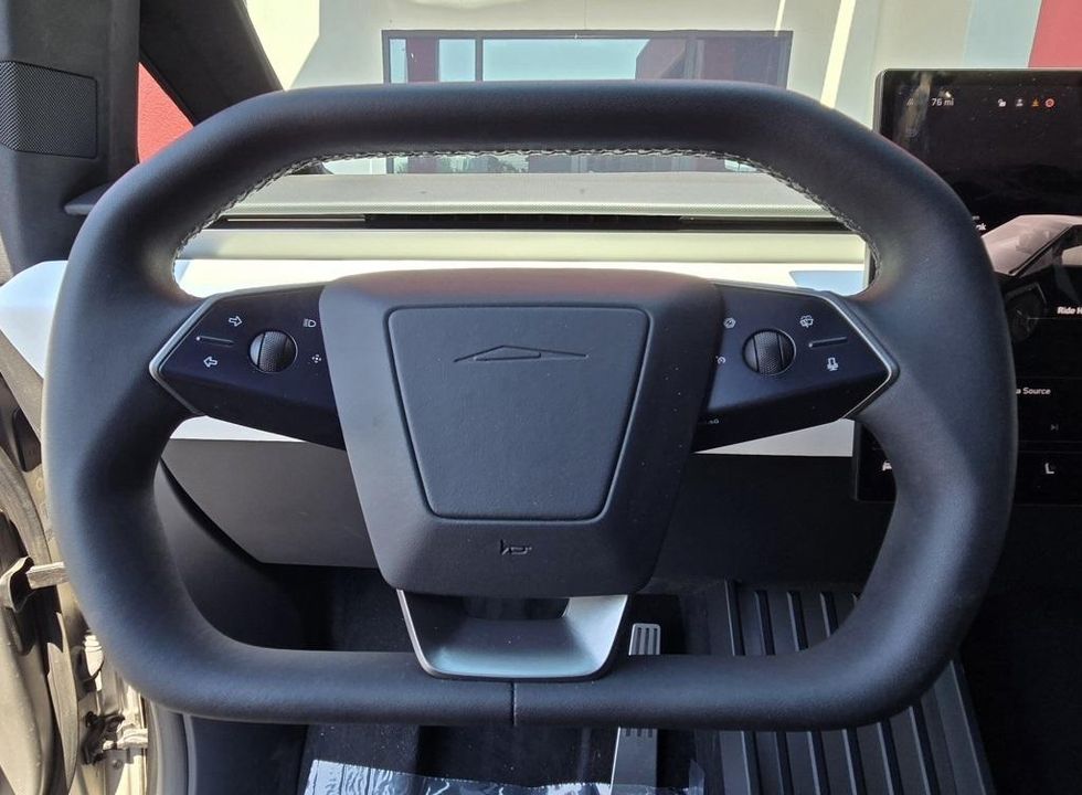2024 Tesla Cybertruck