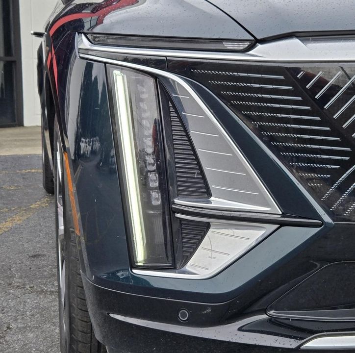 2024 Cadillac LYRIQ