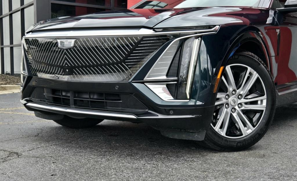 2024 Cadillac LYRIQ