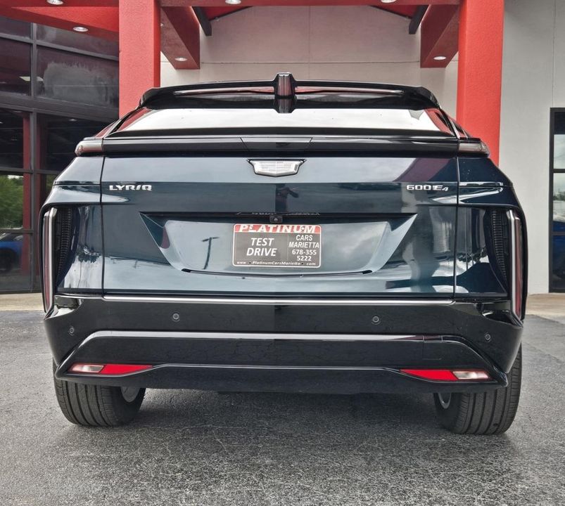 2024 Cadillac LYRIQ