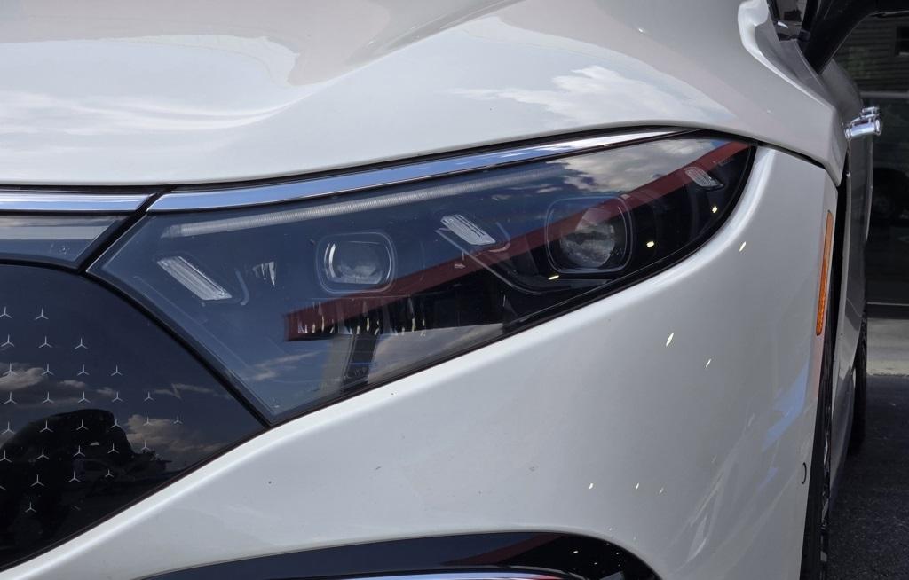 2022 Mercedes-Benz EQS