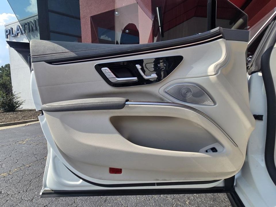 2022 Mercedes-Benz EQS