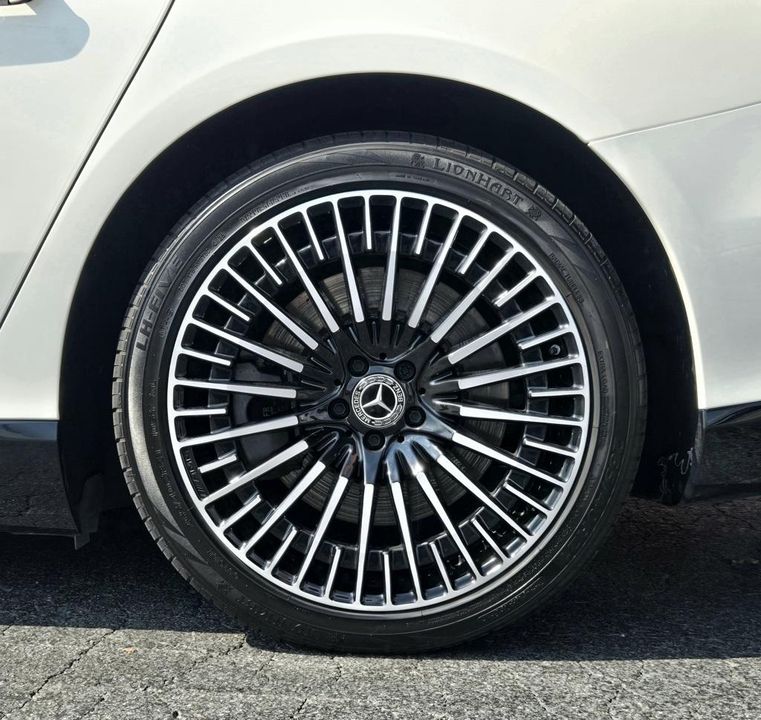 2022 Mercedes-Benz EQS