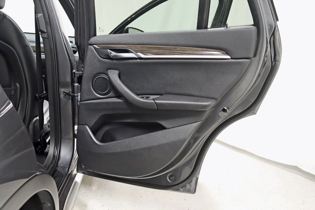 2016 BMW X1