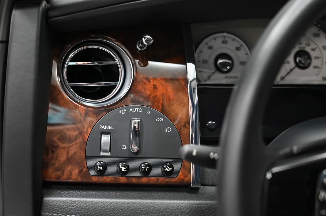 2012 Rolls-Royce Ghost