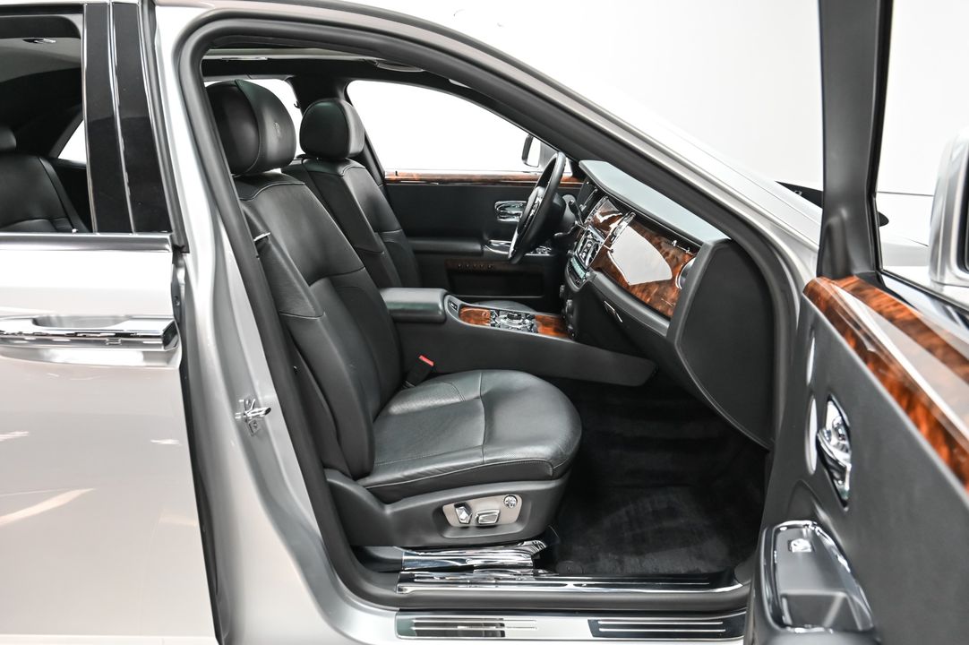 2012 Rolls-Royce Ghost