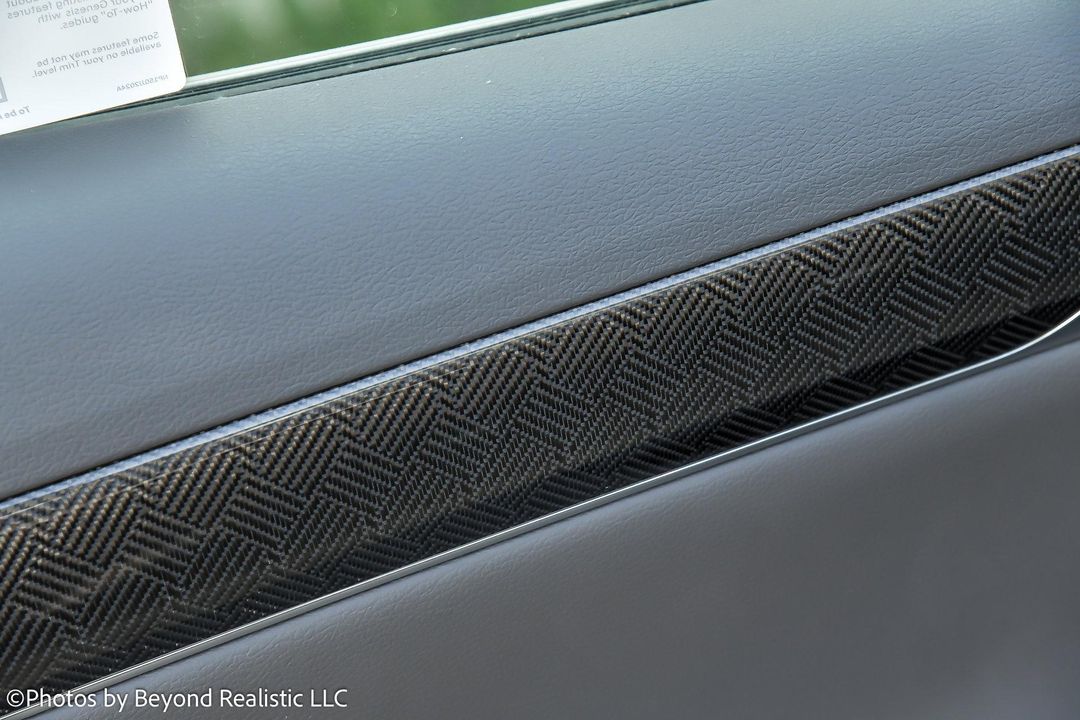 2024 Genesis G80