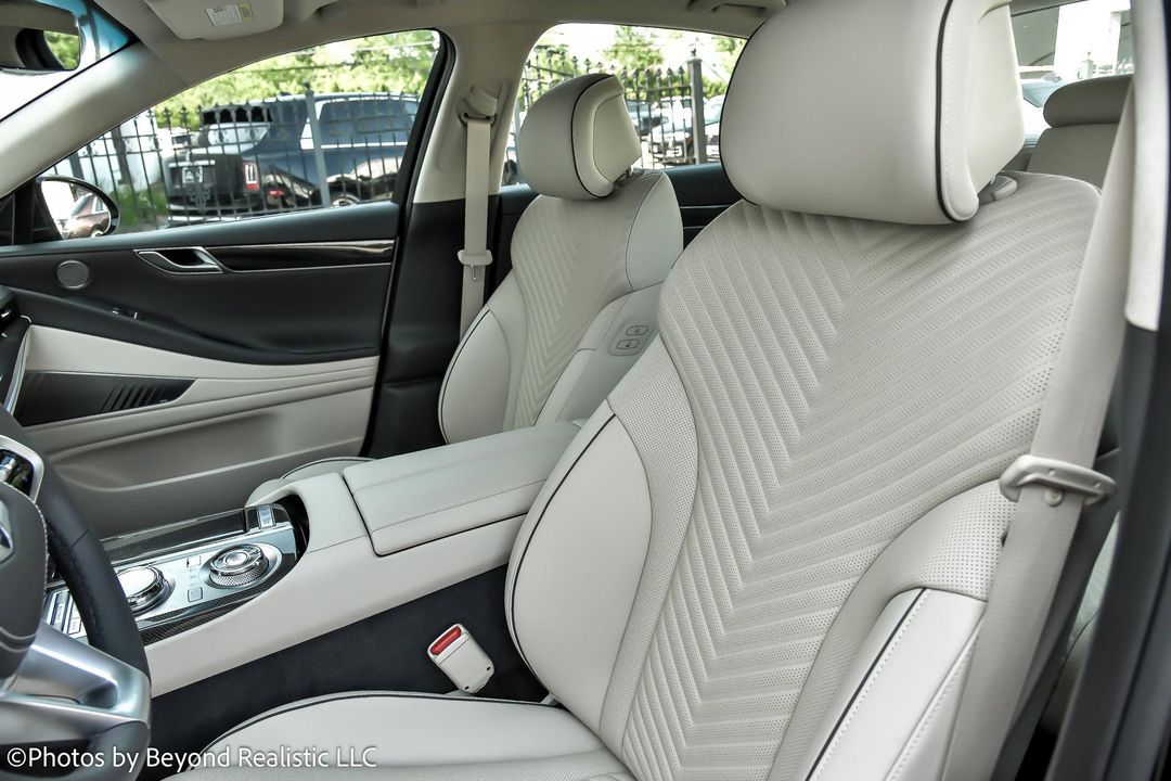 2024 Genesis G80