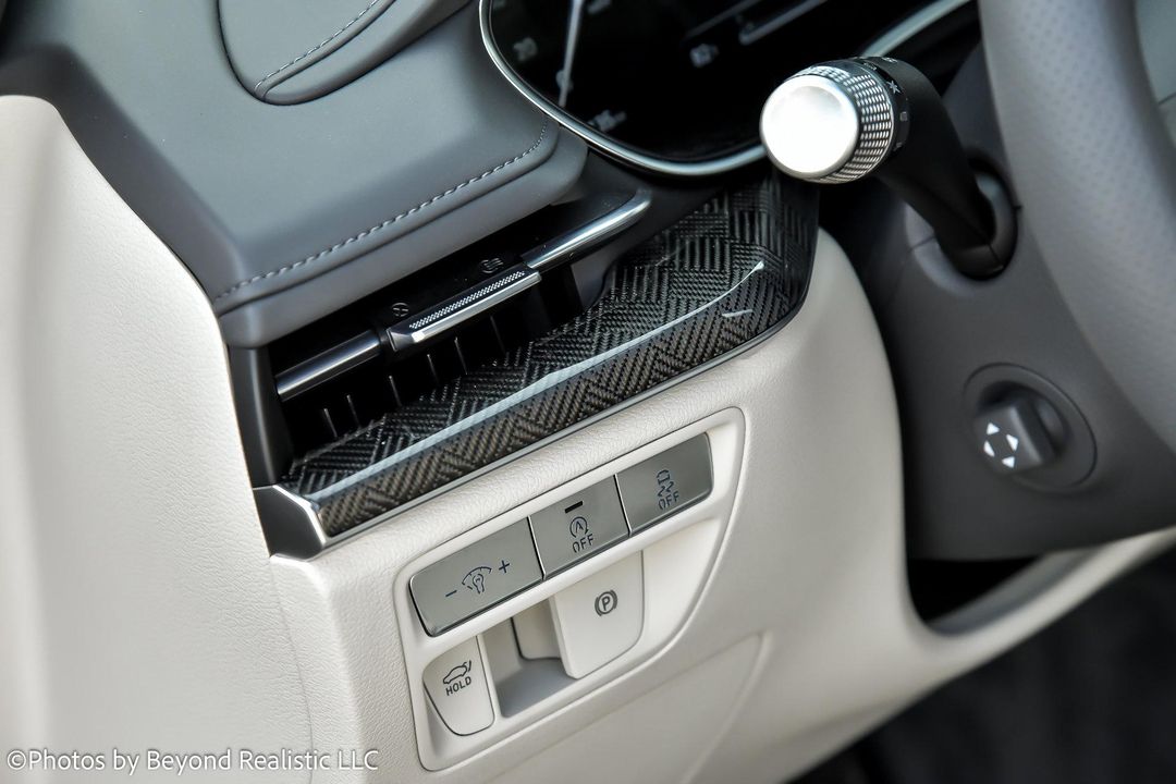 2024 Genesis G80
