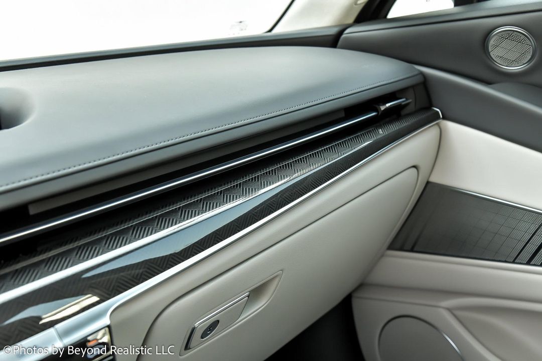 2024 Genesis G80