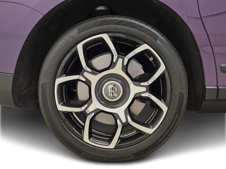 2023 Rolls-Royce Black Badge Cullinan