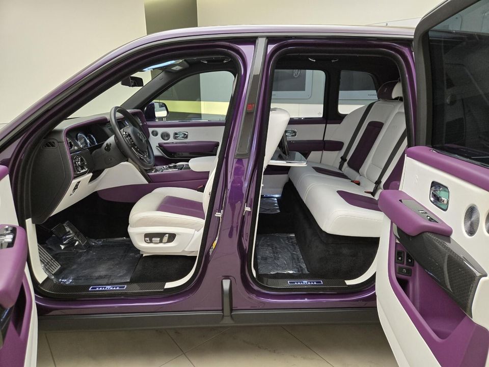 2023 Rolls-Royce Black Badge Cullinan