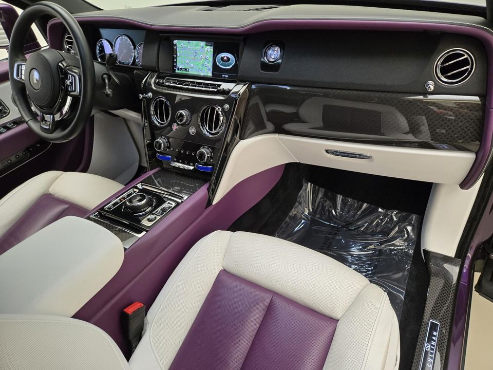 2023 Rolls-Royce Black Badge Cullinan