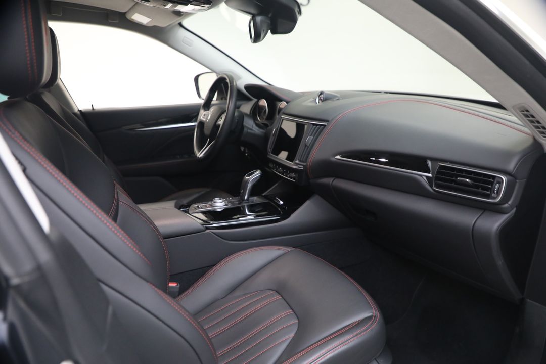 2022 Maserati Levante