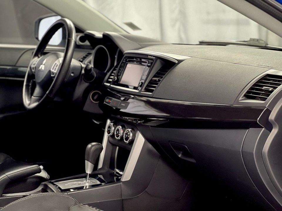 2017 Mitsubishi Lancer