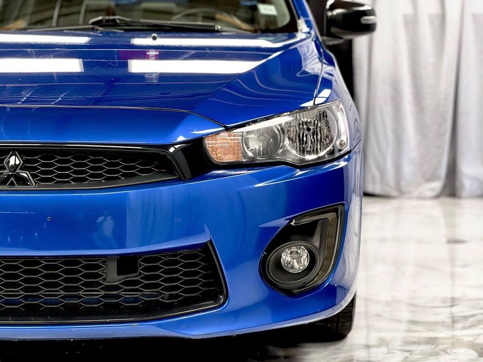2017 Mitsubishi Lancer
