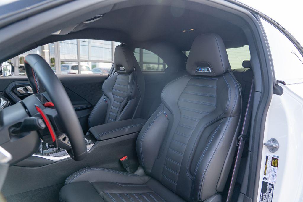 2025 BMW M2