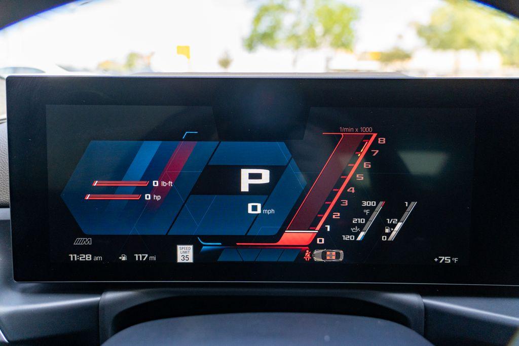 2025 BMW M2