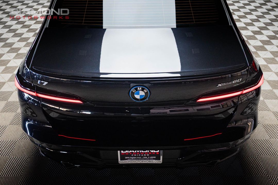 2023 BMW i7