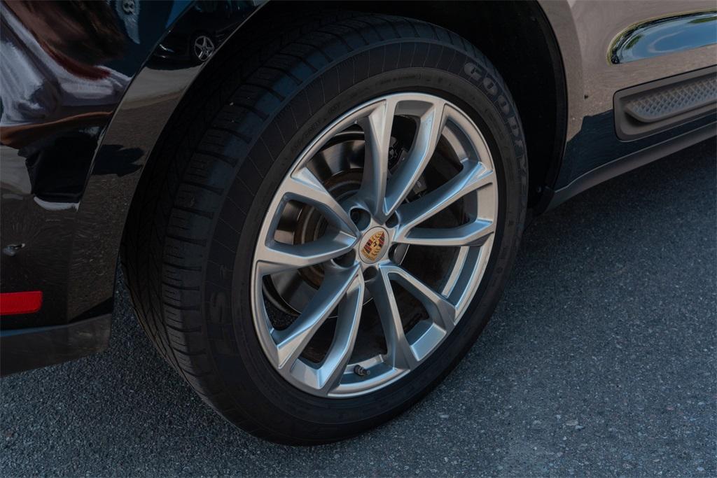 2023 Porsche Macan