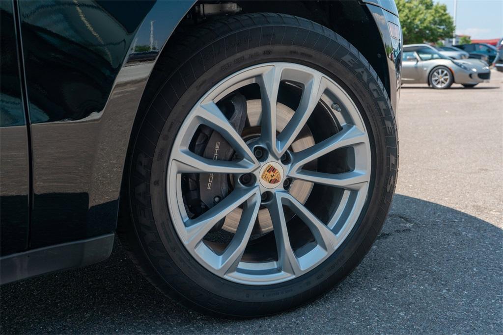 2023 Porsche Macan